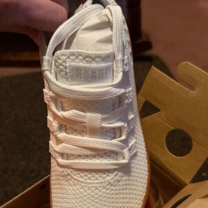 NOBULL Recs Knit White Gum athletic sneaker